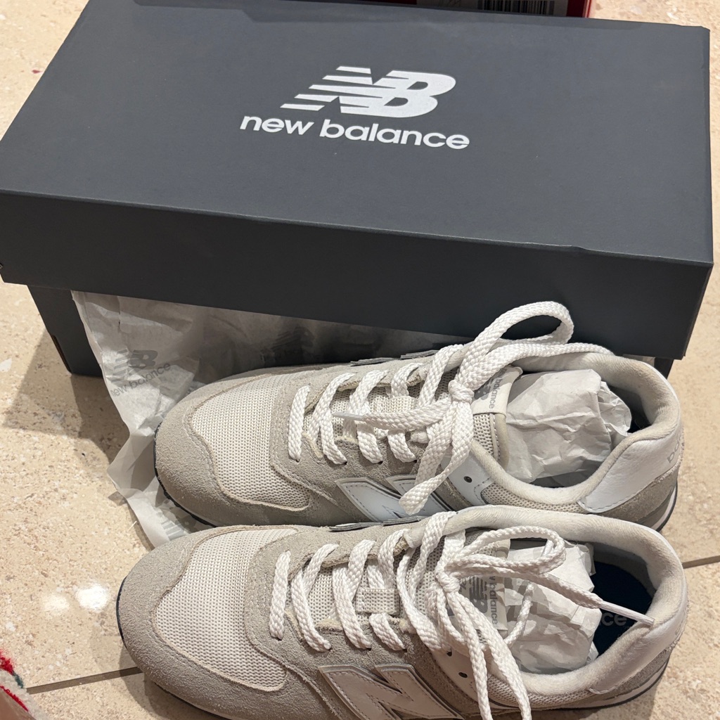 New Balance Women's Sneakers In Light Gray And White